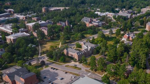 UNH Durham校区 aerial